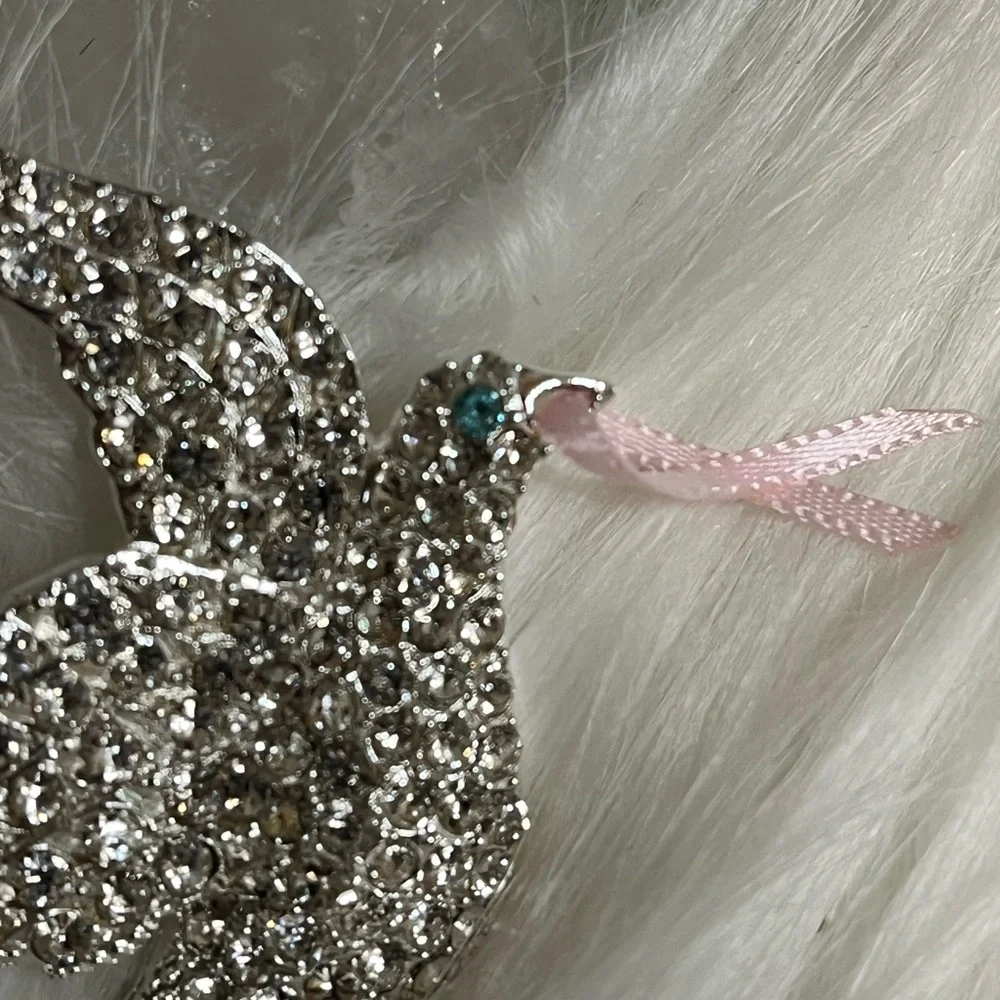Paloma Blanca Peace Doves Brooch